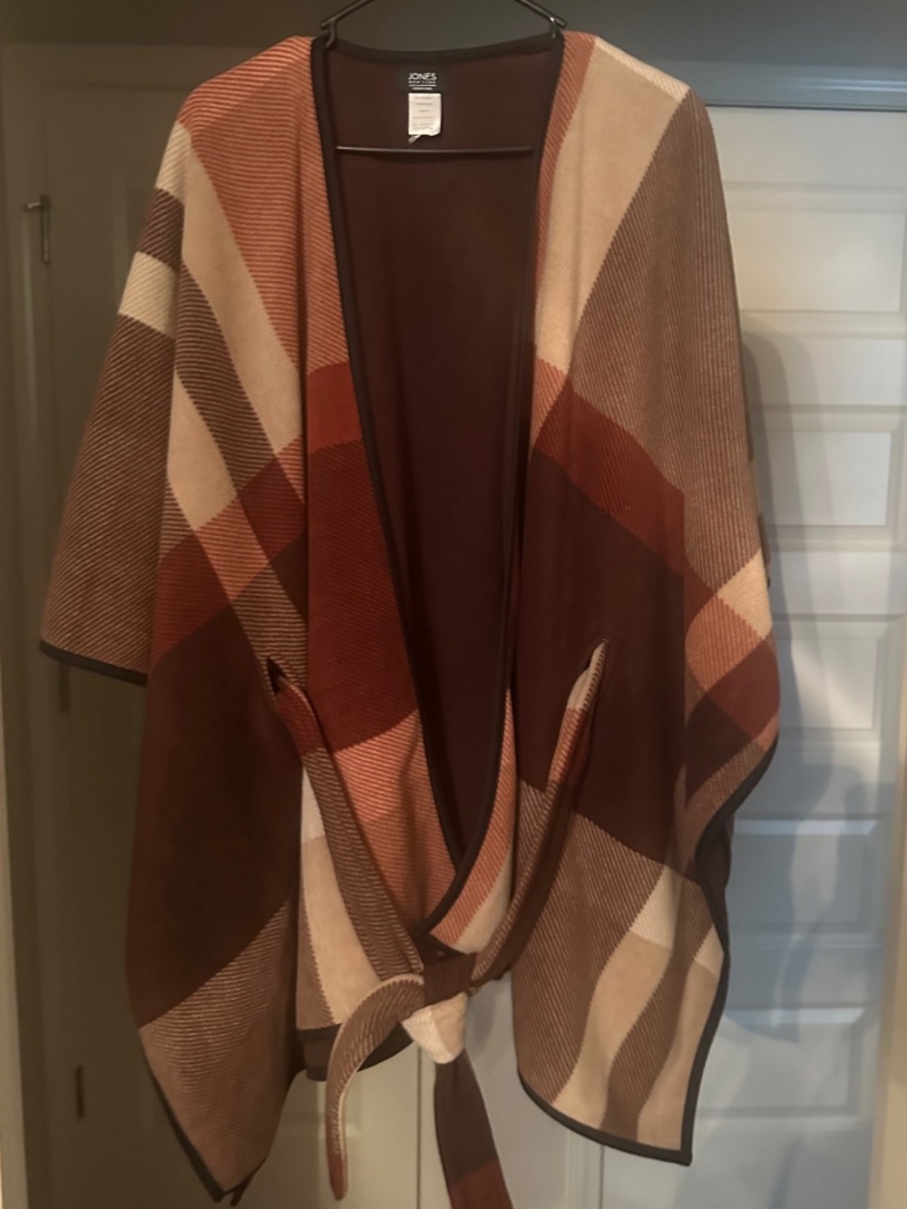 Multicolored Cape was Wrap